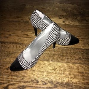 Tahari black and white heels
